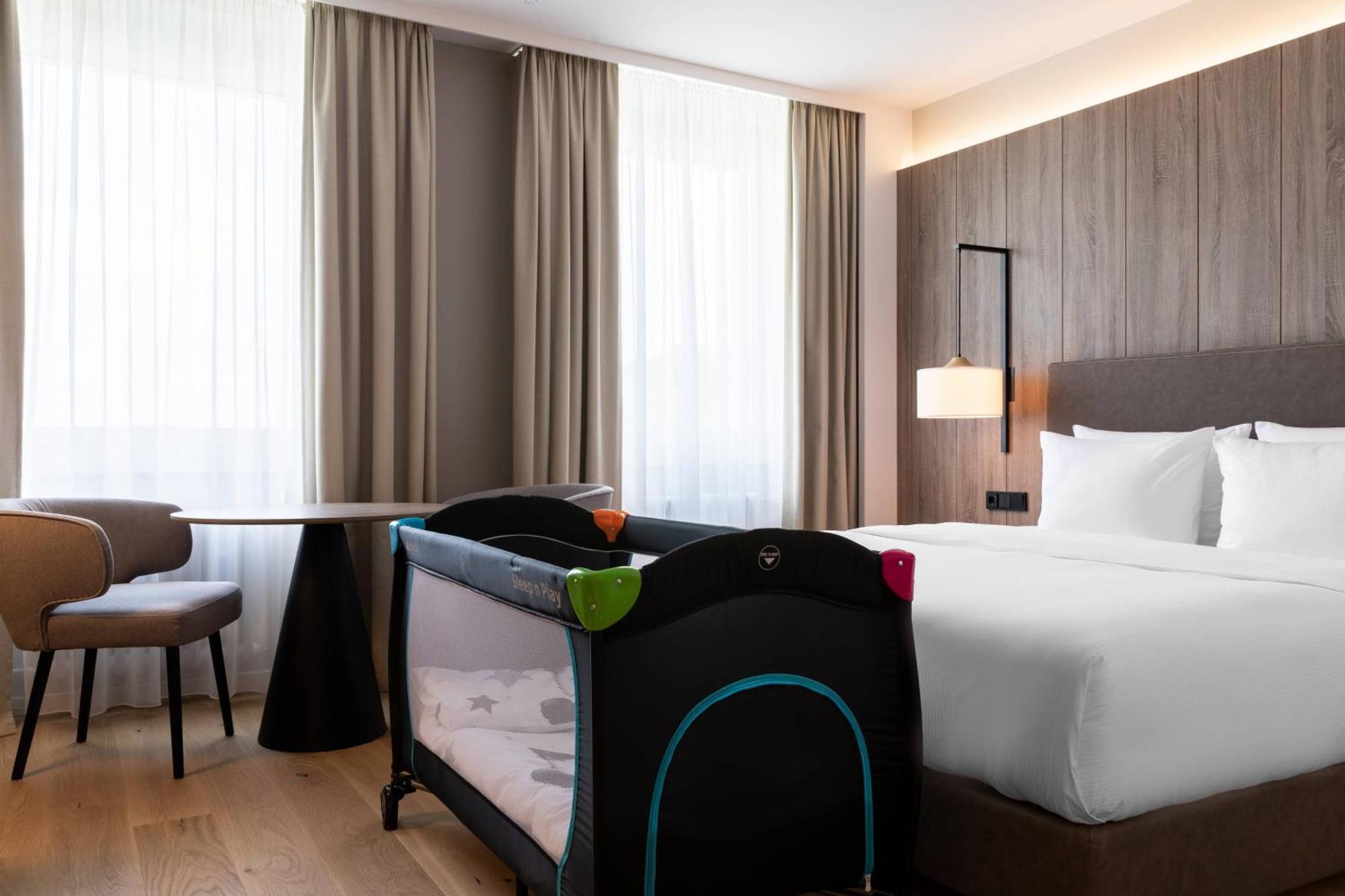 Ac Hotel By Marriott Berlin Humboldthain Park Luaran gambar